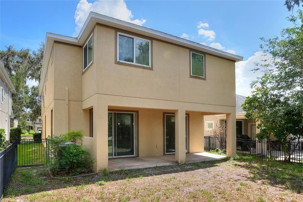 En Venta: $489,990 (4 camas, 3 baños, 2594 Pies cuadrados)