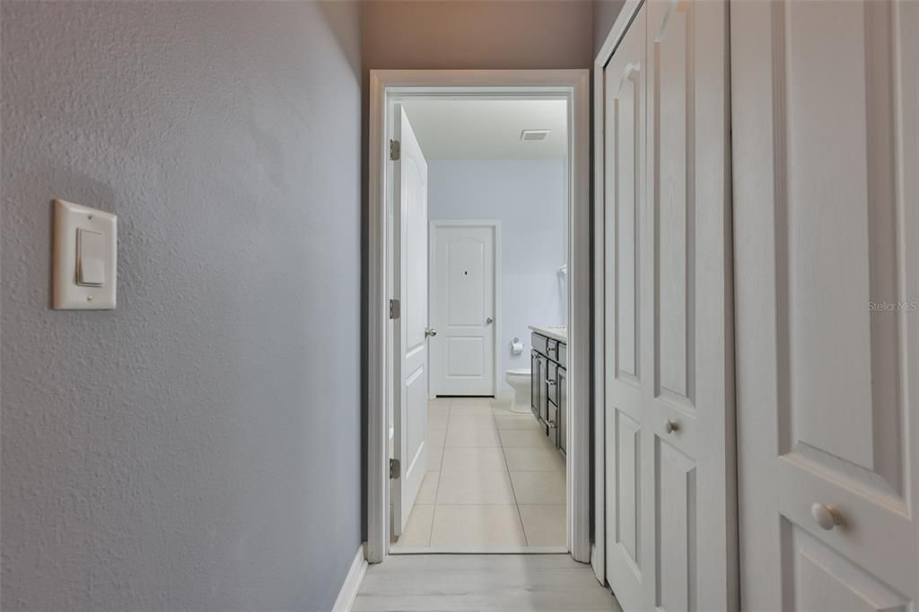 На продажу: $329,900 (3 спален, 2 ванн, 1860 Квадратных фут)
