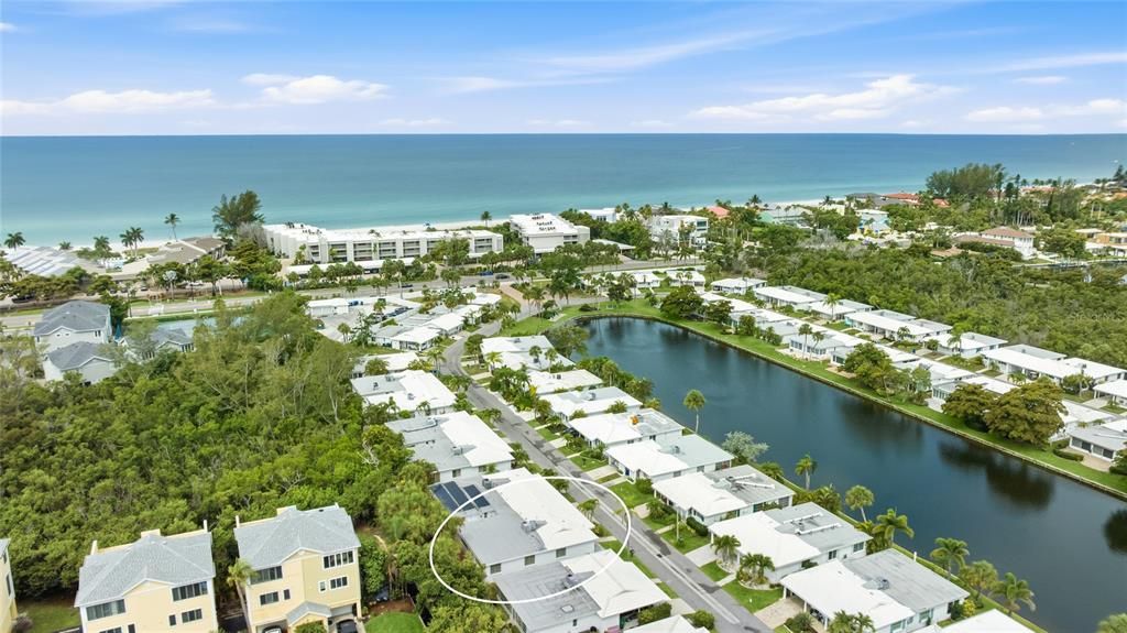 En Venta: $379,900 (2 camas, 2 baños, 1427 Pies cuadrados)
