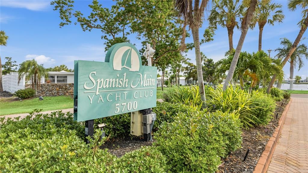 En Venta: $379,900 (2 camas, 2 baños, 1427 Pies cuadrados)