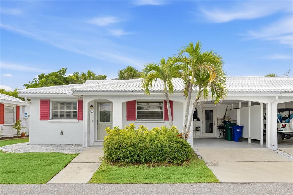 En Venta: $379,900 (2 camas, 2 baños, 1427 Pies cuadrados)
