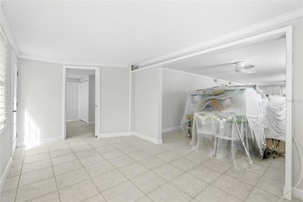 En Venta: $379,900 (2 camas, 2 baños, 1427 Pies cuadrados)