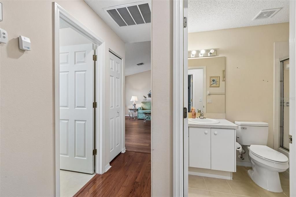 For Sale: $340,000 (2 beds, 2 baths, 1818 Square Feet)