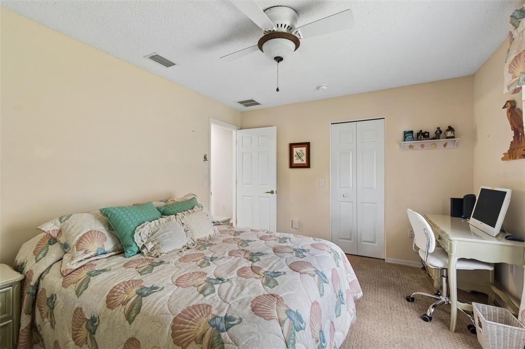 For Sale: $340,000 (2 beds, 2 baths, 1818 Square Feet)
