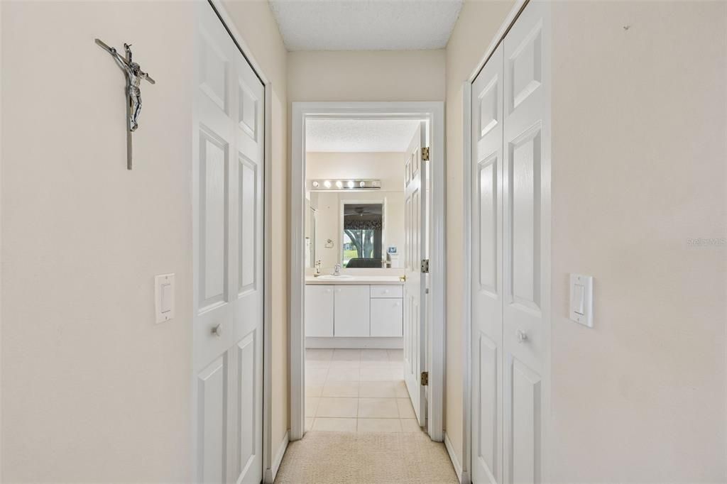 For Sale: $340,000 (2 beds, 2 baths, 1818 Square Feet)