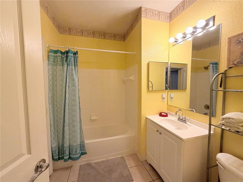 En Venta: $209,900 (2 camas, 2 baños, 1048 Pies cuadrados)