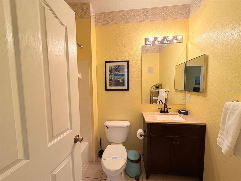 En Venta: $209,900 (2 camas, 2 baños, 1048 Pies cuadrados)