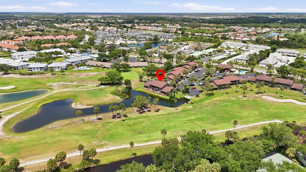 For Sale: $195,000 (2 beds, 1 baths, 860 Square Feet)
