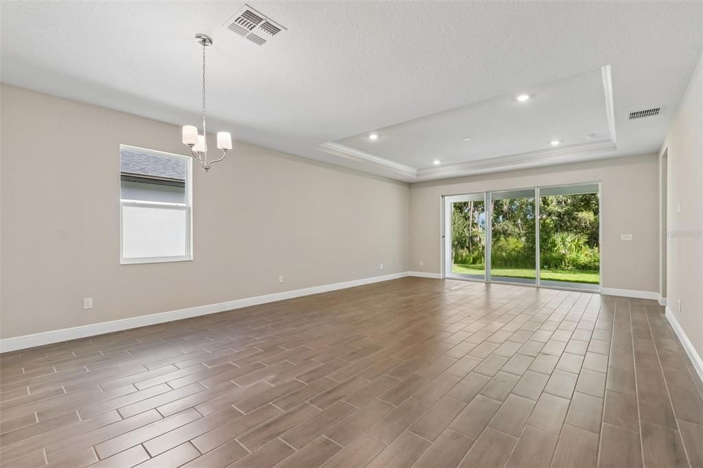 For Sale: $467,045 (4 beds, 3 baths, 2166 Square Feet)