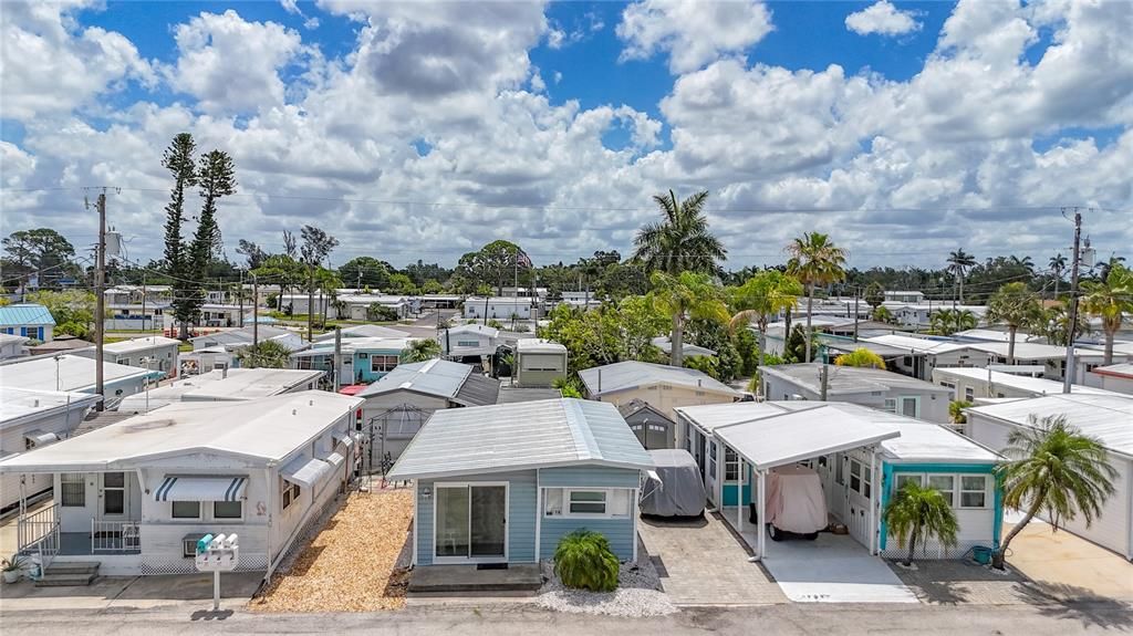 For Sale: $155,000 (1 beds, 1 baths, 460 Square Feet)