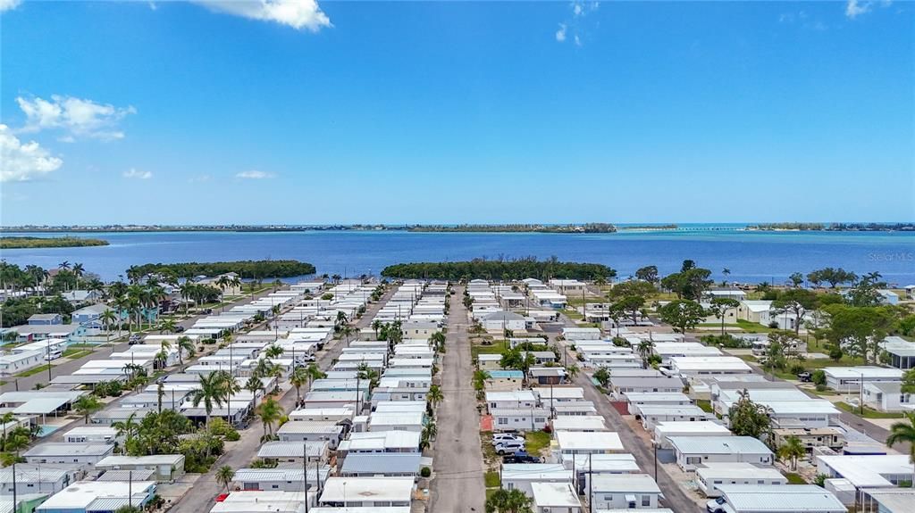 For Sale: $155,000 (1 beds, 1 baths, 460 Square Feet)