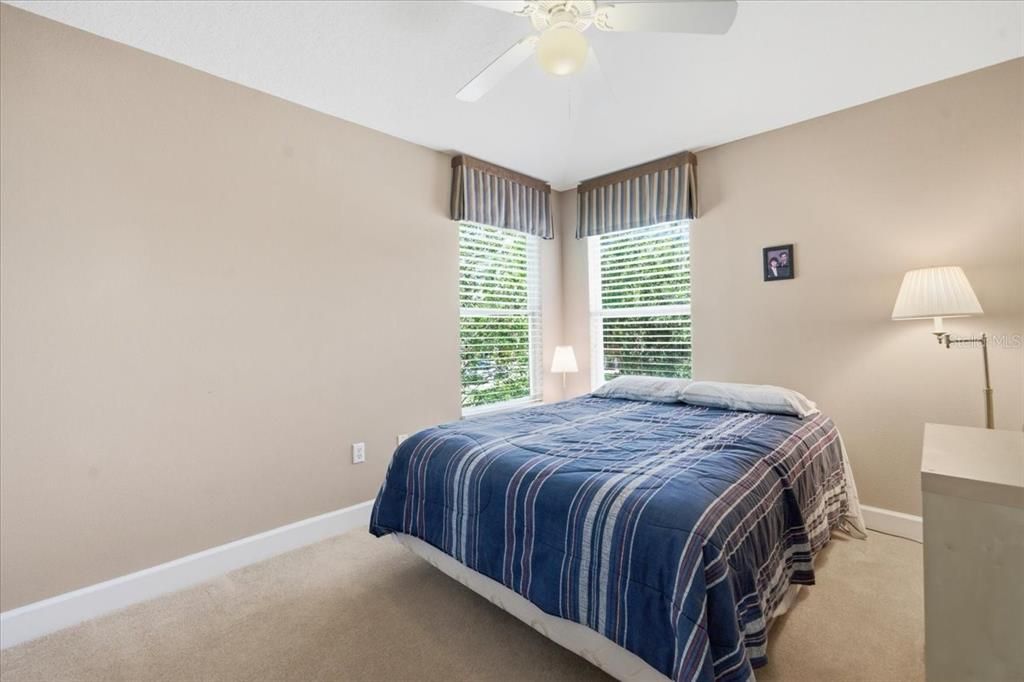 For Sale: $364,000 (3 beds, 2 baths, 1500 Square Feet)