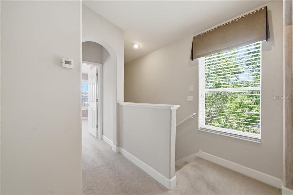 For Sale: $364,000 (3 beds, 2 baths, 1500 Square Feet)