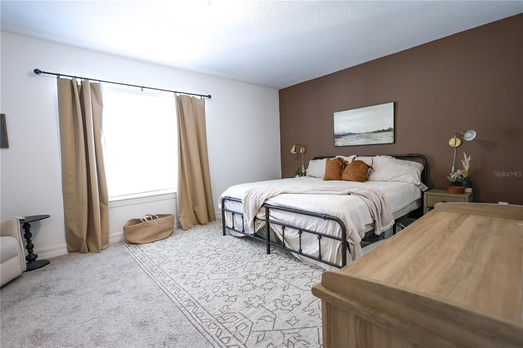 For Sale: $460,000 (4 beds, 2 baths, 2150 Square Feet)