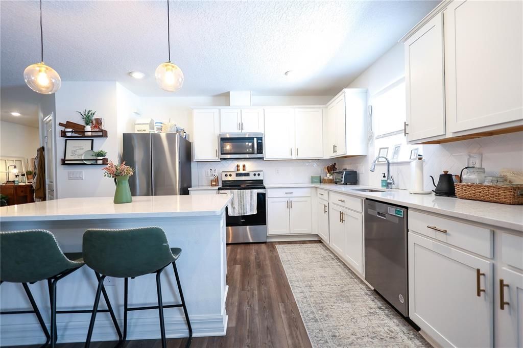 For Sale: $460,000 (4 beds, 2 baths, 2150 Square Feet)