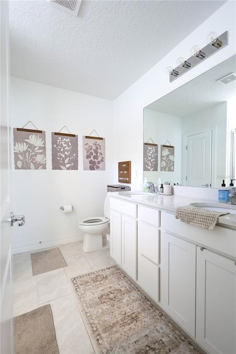 For Sale: $460,000 (4 beds, 2 baths, 2150 Square Feet)