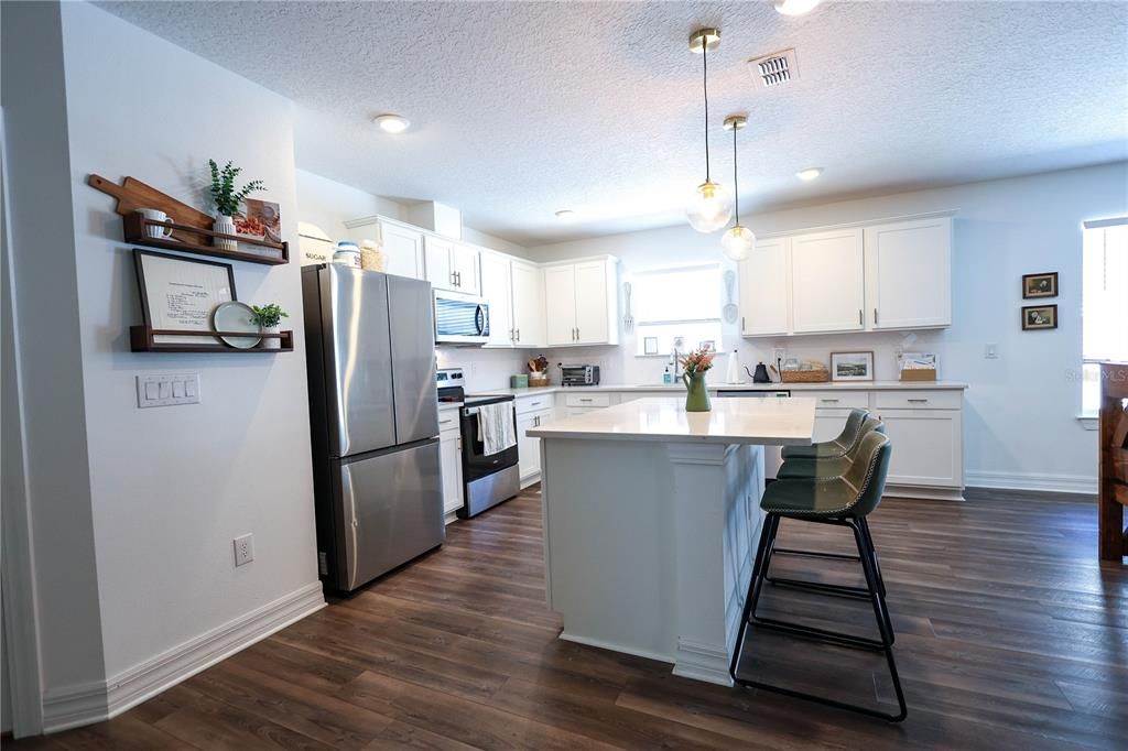For Sale: $460,000 (4 beds, 2 baths, 2150 Square Feet)