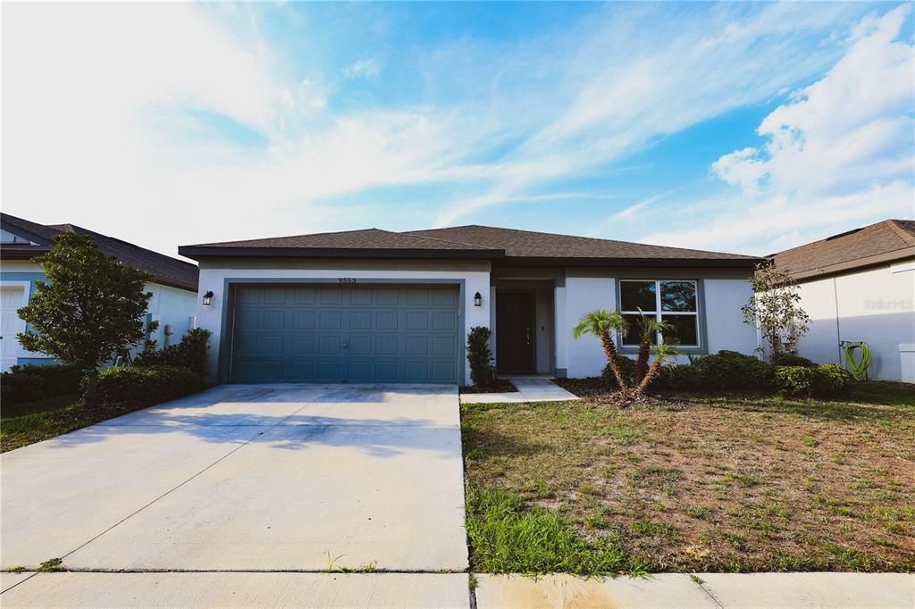 For Sale: $460,000 (4 beds, 2 baths, 2150 Square Feet)
