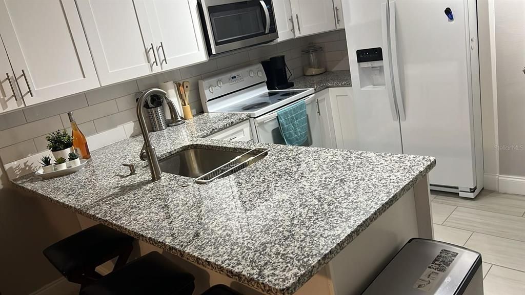 En Venta: $320,000 (3 camas, 2 baños, 1524 Pies cuadrados)