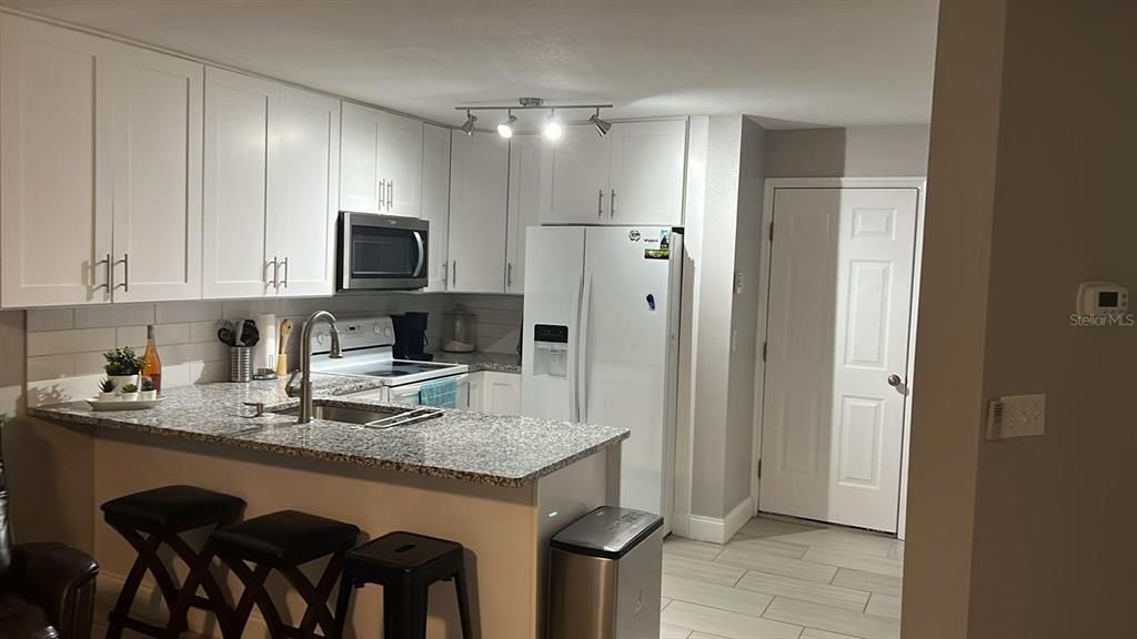 En Venta: $320,000 (3 camas, 2 baños, 1524 Pies cuadrados)