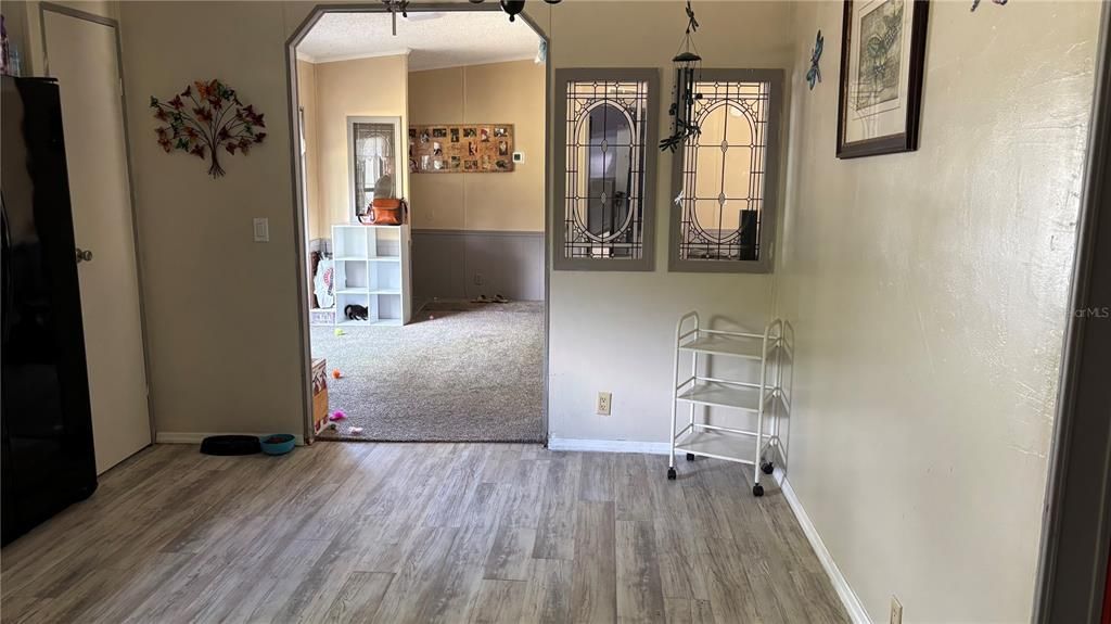 For Sale: $198,000 (3 beds, 2 baths, 1527 Square Feet)