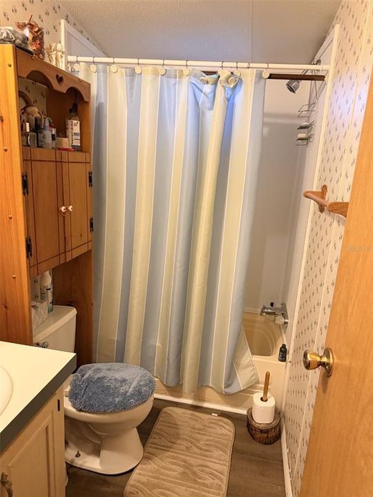 For Sale: $249,900 (3 beds, 2 baths, 1860 Square Feet)