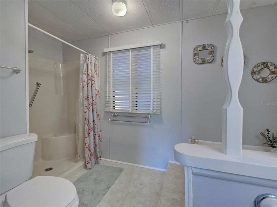 Activo con contrato: $139,900 (2 camas, 2 baños, 1456 Pies cuadrados)