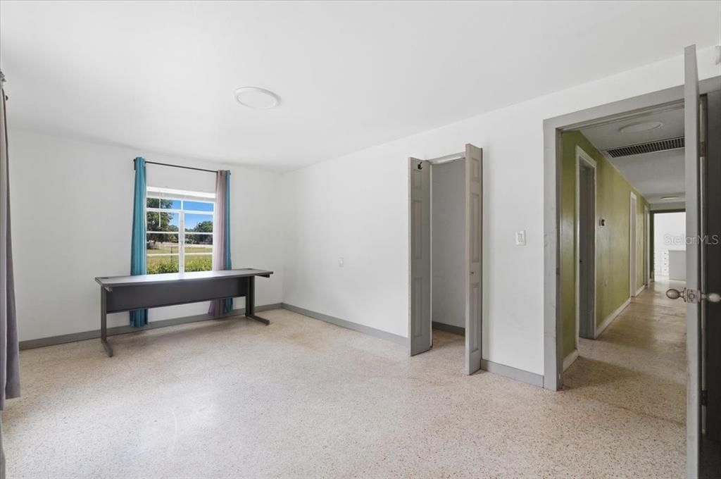For Sale: $269,000 (3 beds, 2 baths, 1515 Square Feet)