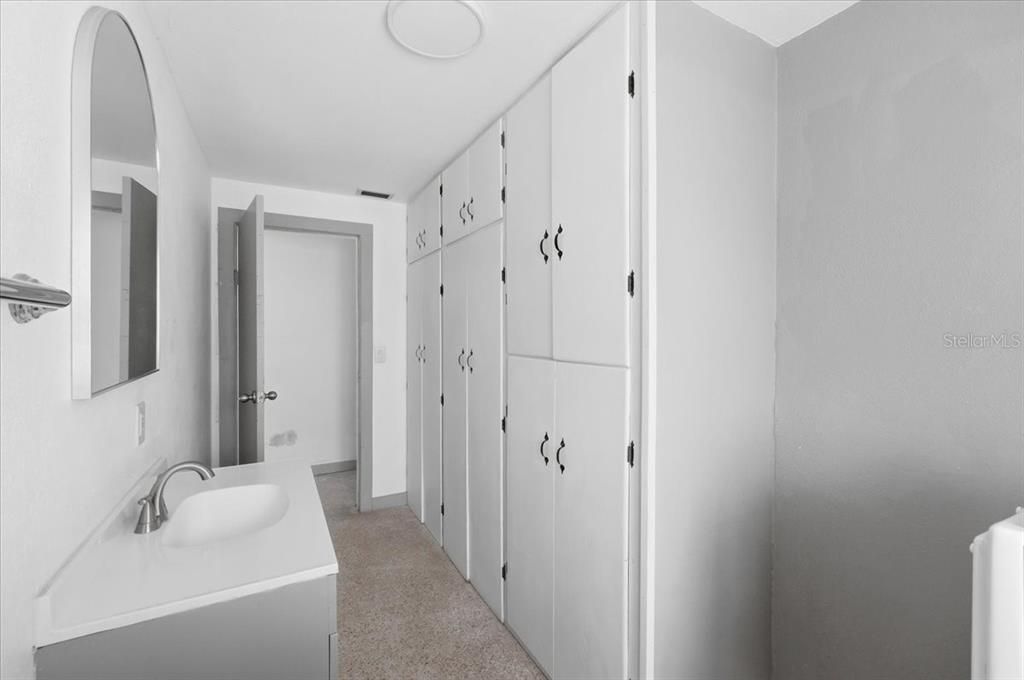 For Sale: $269,000 (3 beds, 2 baths, 1515 Square Feet)