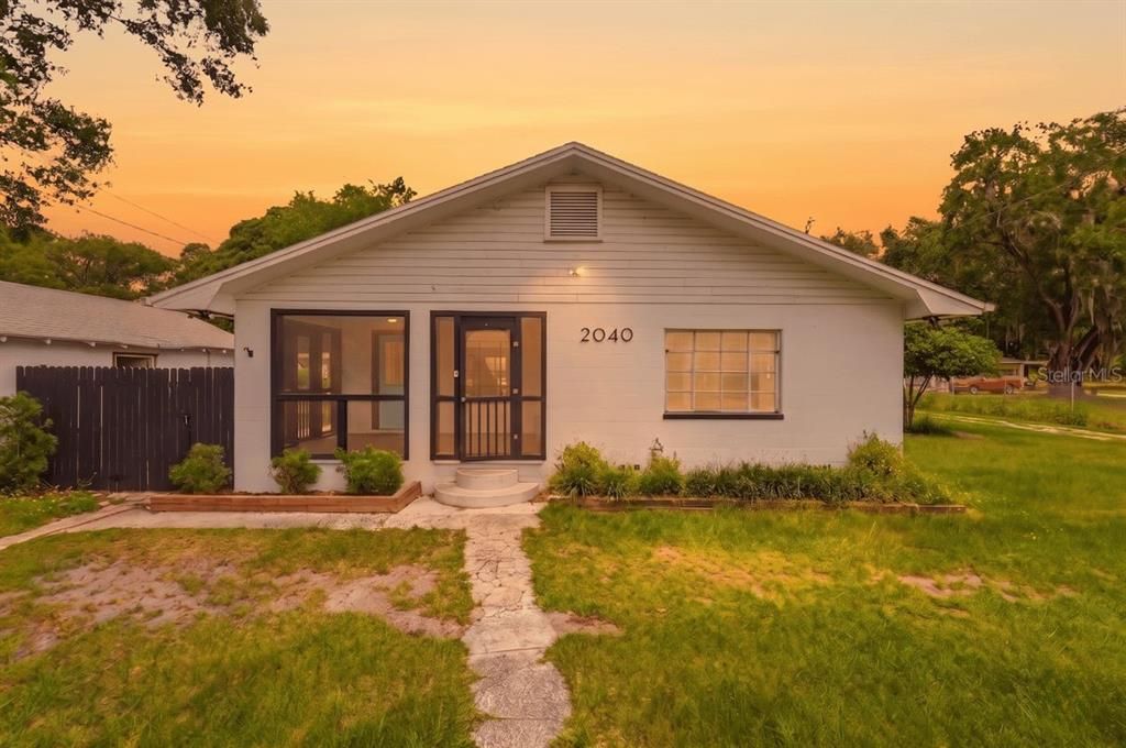 For Sale: $269,000 (3 beds, 2 baths, 1515 Square Feet)