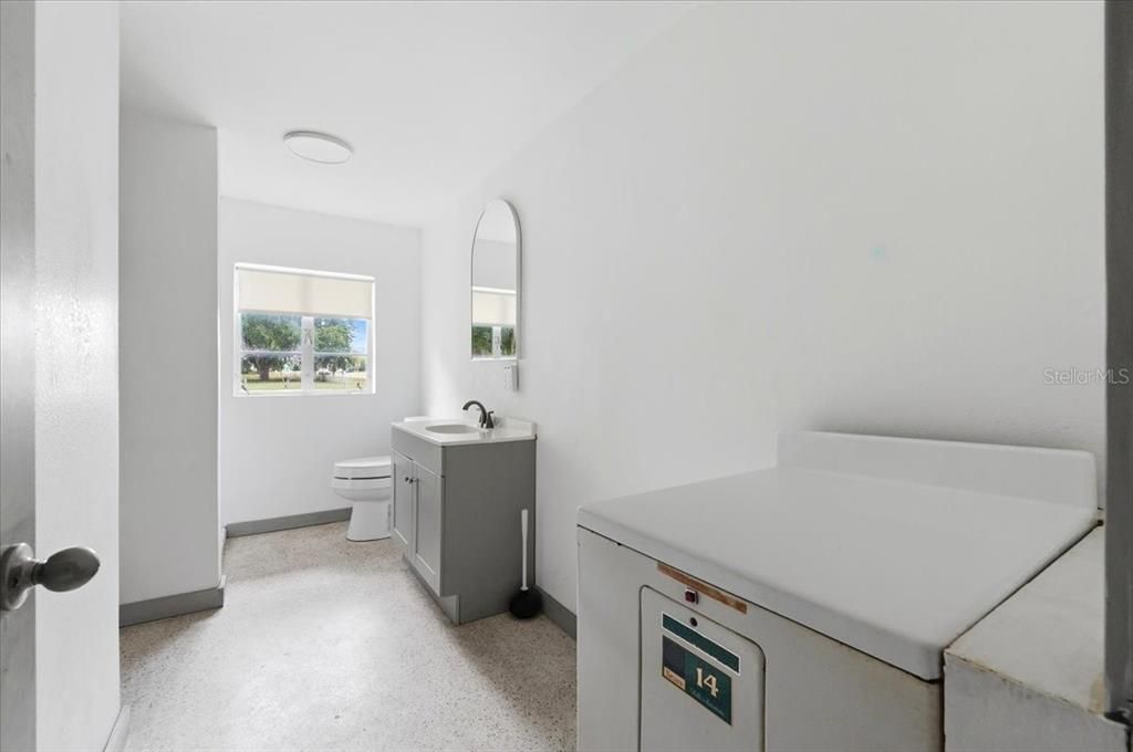 For Sale: $269,000 (3 beds, 2 baths, 1515 Square Feet)