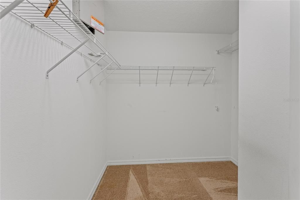 En Venta: $340,000 (3 camas, 2 baños, 1647 Pies cuadrados)