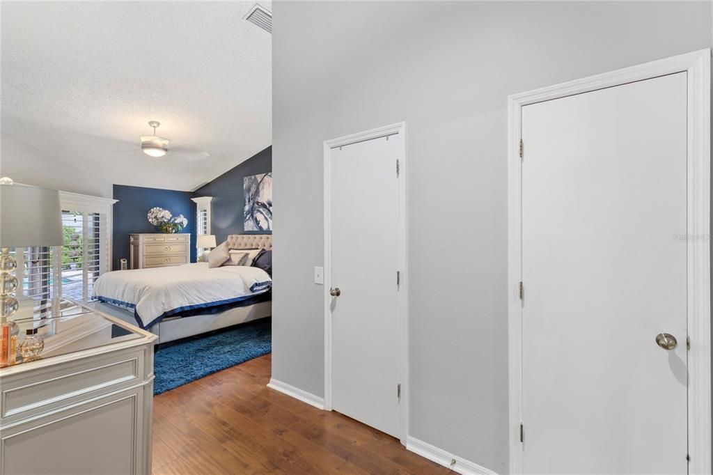 Activo con contrato: $849,900 (4 camas, 2 baños, 2824 Pies cuadrados)