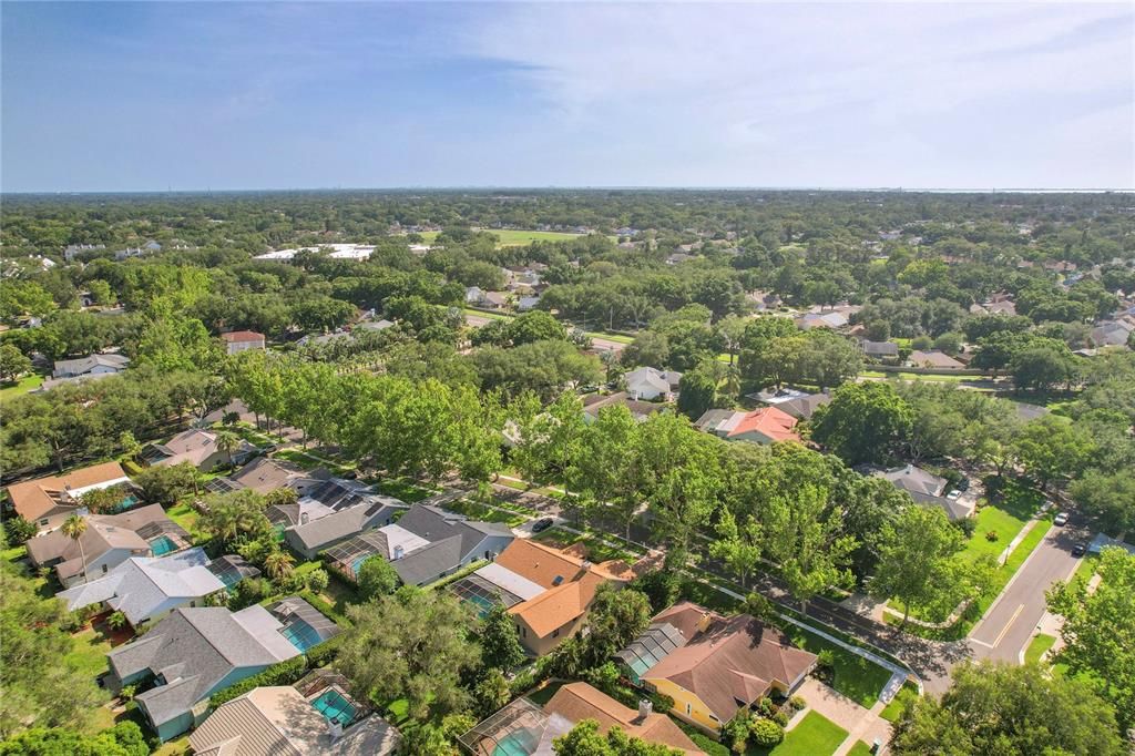 Activo con contrato: $849,900 (4 camas, 2 baños, 2824 Pies cuadrados)