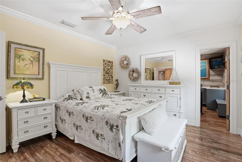 For Sale: $1,495,000 (4 beds, 3 baths, 3853 Square Feet)