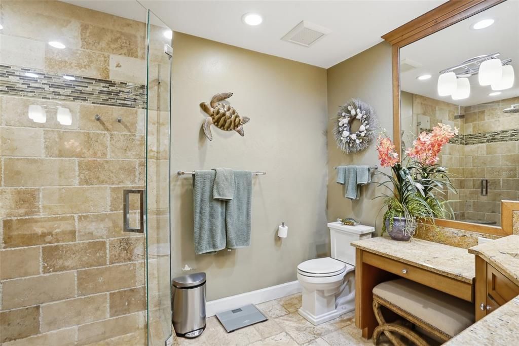 For Sale: $1,495,000 (4 beds, 3 baths, 3853 Square Feet)