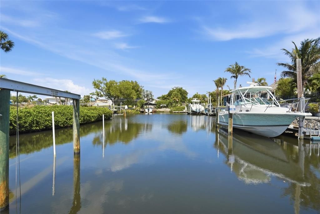 For Sale: $1,495,000 (4 beds, 3 baths, 3853 Square Feet)