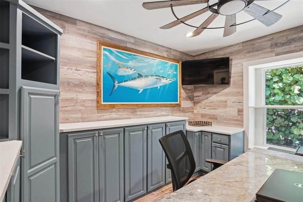 For Sale: $1,495,000 (4 beds, 3 baths, 3853 Square Feet)