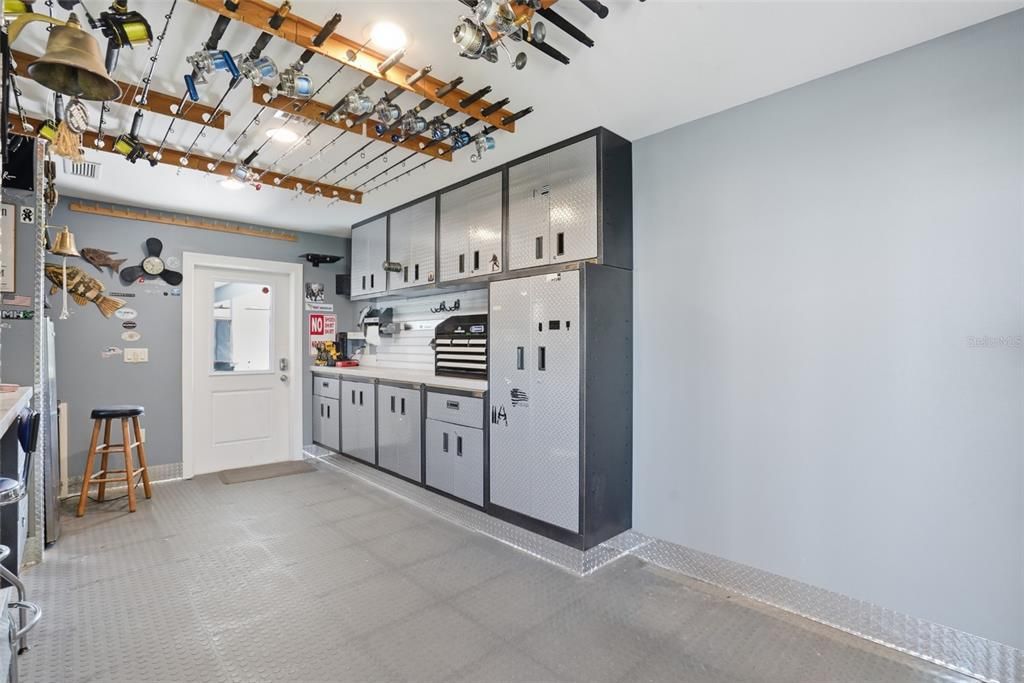 For Sale: $1,495,000 (4 beds, 3 baths, 3853 Square Feet)