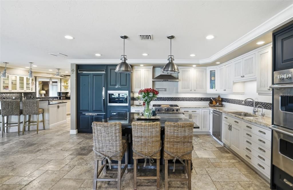 For Sale: $1,495,000 (4 beds, 3 baths, 3853 Square Feet)