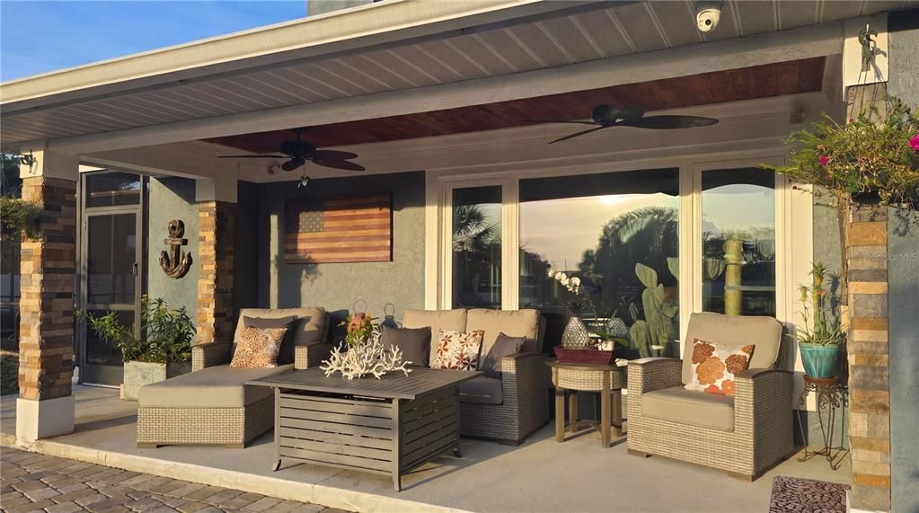 For Sale: $1,495,000 (4 beds, 3 baths, 3853 Square Feet)