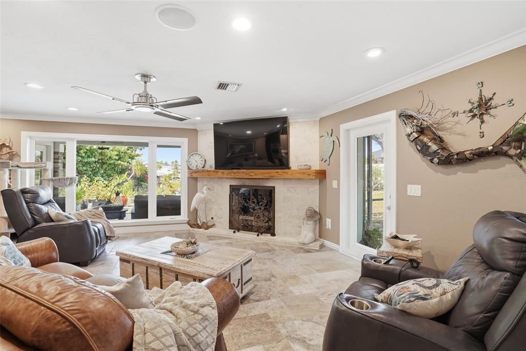For Sale: $1,495,000 (4 beds, 3 baths, 3853 Square Feet)
