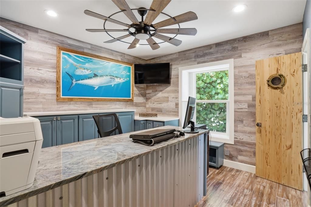 For Sale: $1,495,000 (4 beds, 3 baths, 3853 Square Feet)