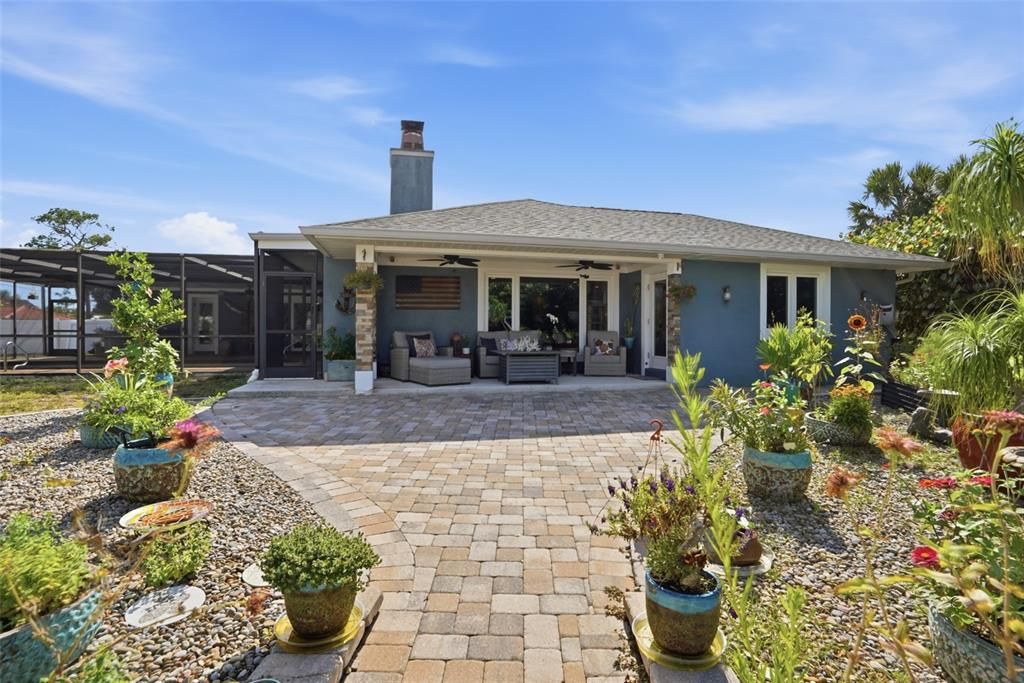 For Sale: $1,495,000 (4 beds, 3 baths, 3853 Square Feet)