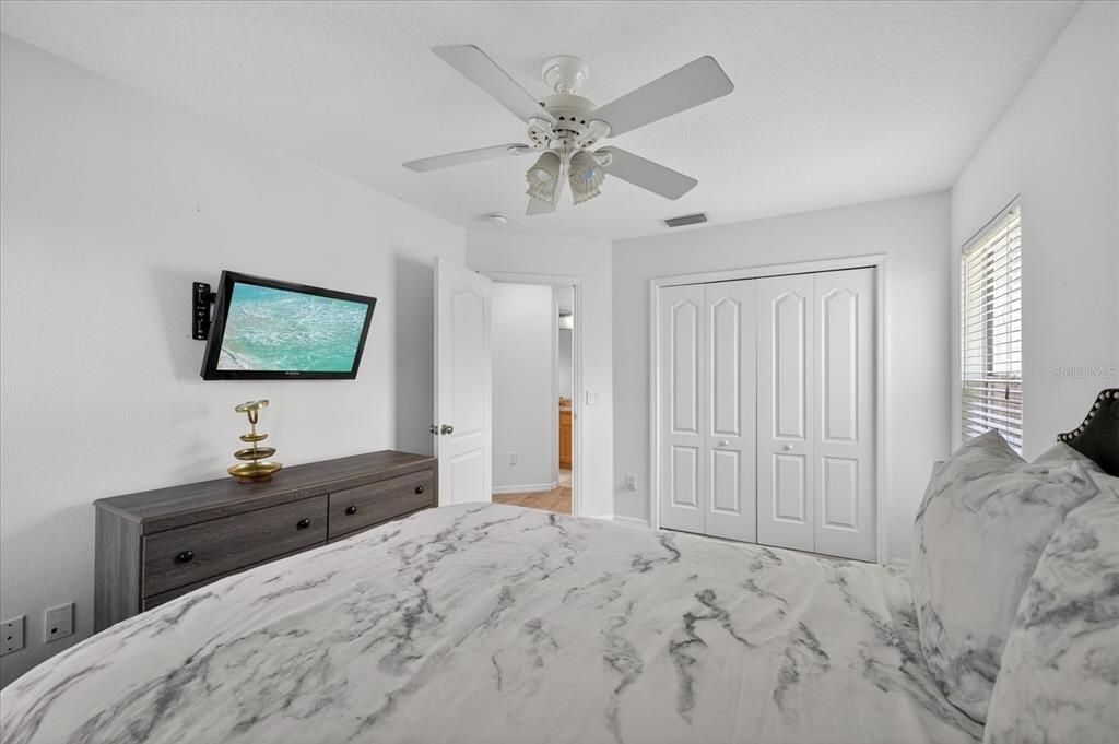 В аренду: $4,500 (3 спален, 2 ванн, 2617 Квадратных фут)