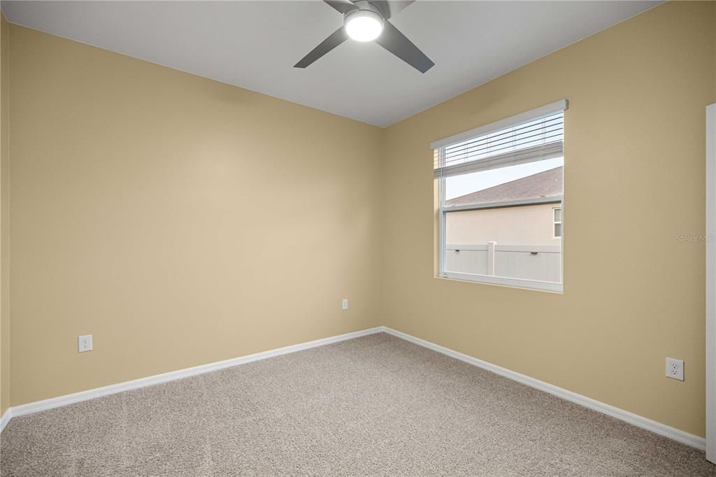 For Sale: $465,000 (4 beds, 3 baths, 2550 Square Feet)