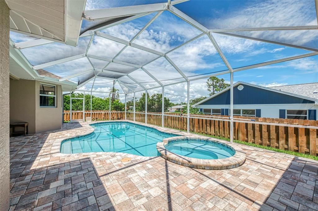 For Sale: $699,000 (3 beds, 2 baths, 3125 Square Feet)