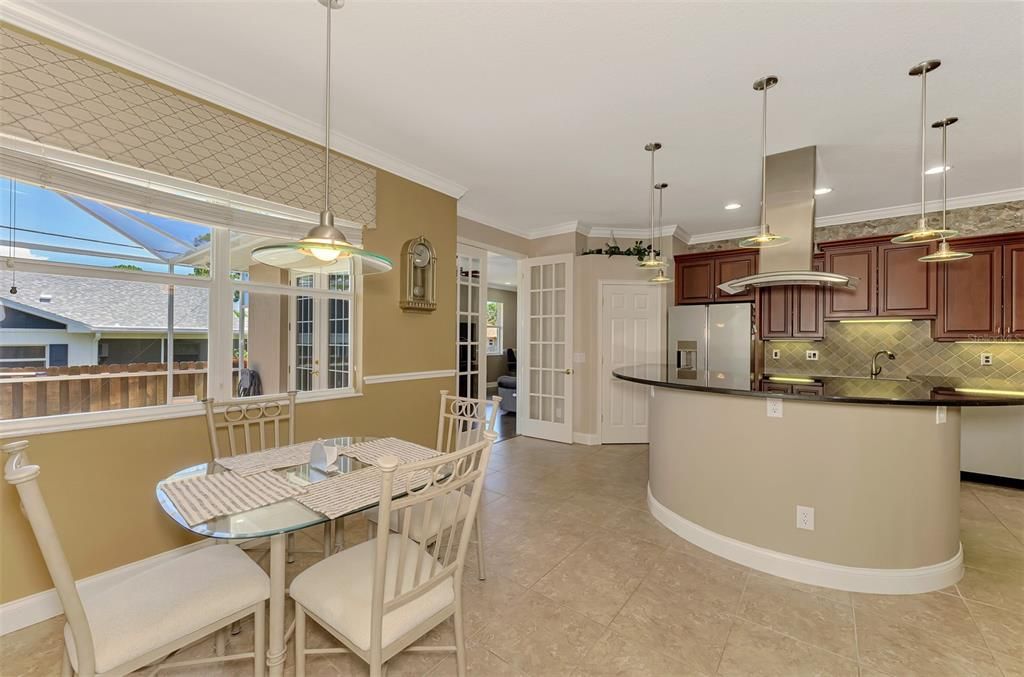 For Sale: $699,000 (3 beds, 2 baths, 3125 Square Feet)