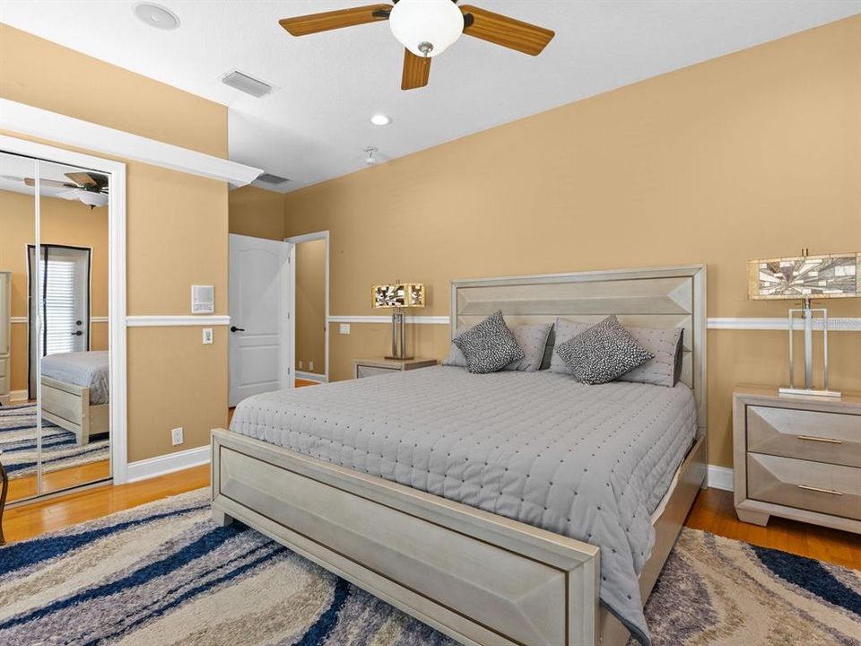 For Sale: $2,000,000 (5 beds, 7 baths, 5628 Square Feet)