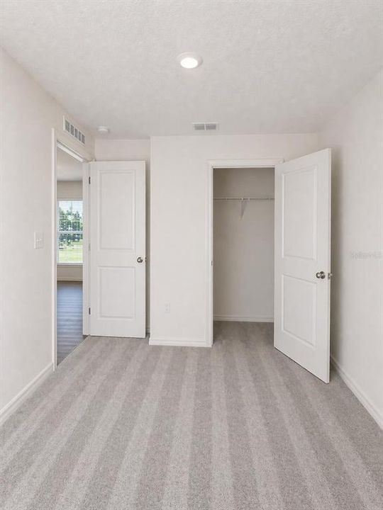 For Sale: $289,900 (3 beds, 2 baths, 1570 Square Feet)